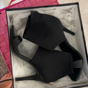 Guess heels